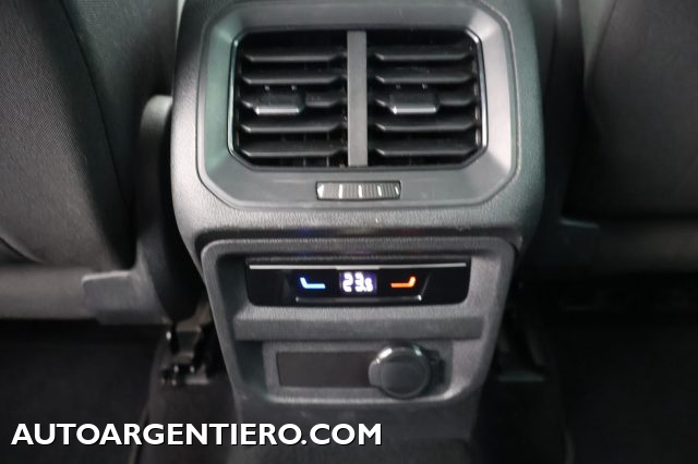 VOLKSWAGEN Tiguan usata, con Sensori di parcheggio posteriori