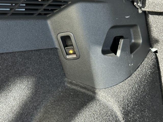 VOLKSWAGEN Golf usata, con Sedili riscaldati