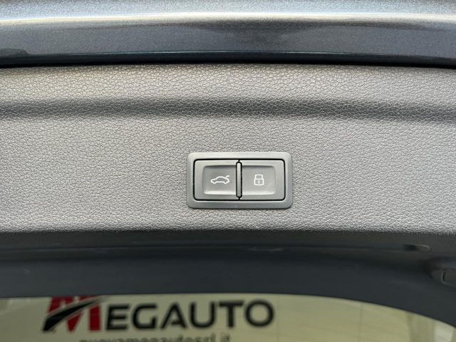 AUDI RS Q3 usata, con Airbag testa