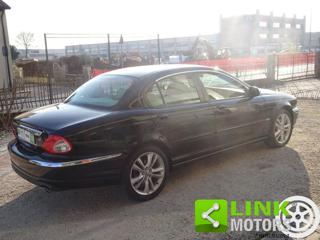 JAGUAR X-Type usata, con Cerchi in lega