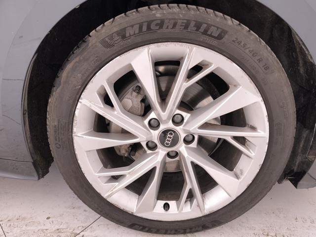 AUDI A5 usata, con Sensori di parcheggio anteriori