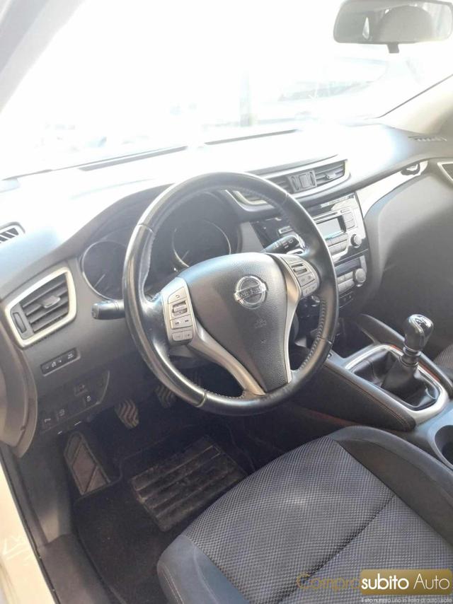 NISSAN Qashqai usata, con Climatizzatore