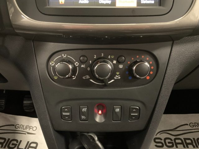 DACIA Sandero usata, con USB