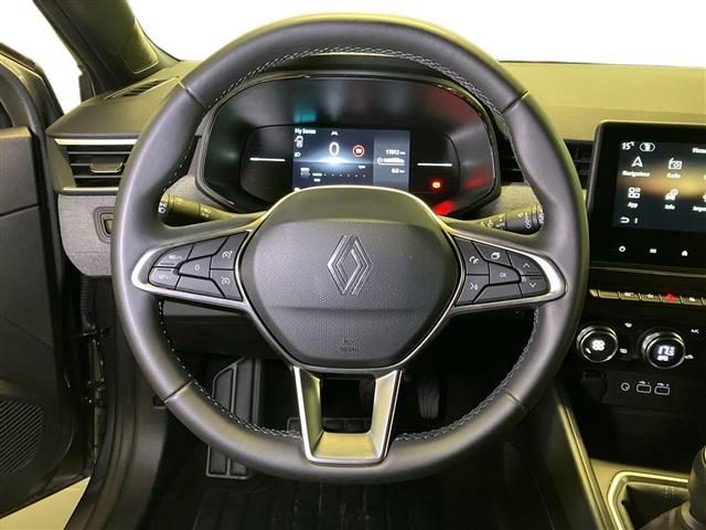 RENAULT Clio usata, con Sensori di parcheggio posteriori