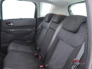 PEUGEOT 3008 usata 9