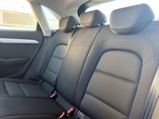 AUDI Q3 usata, con Sensori di parcheggio anteriori