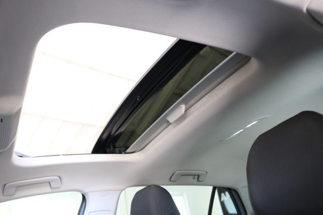VOLKSWAGEN Golf usata, con Sensore di luce