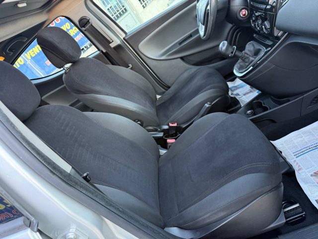 LANCIA Ypsilon usata 22