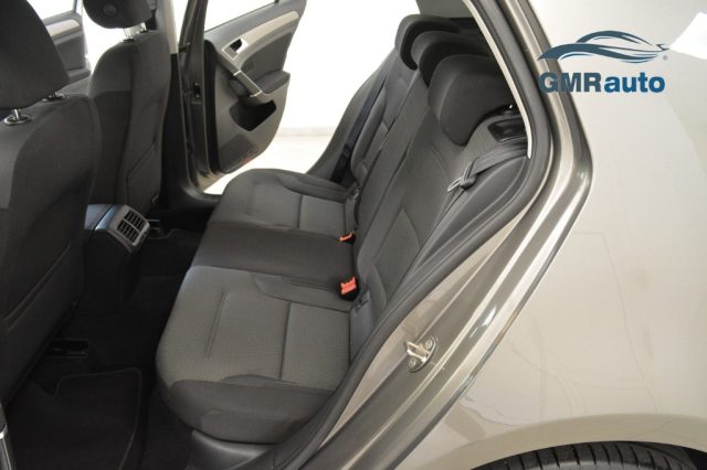 VOLKSWAGEN Golf usata, con Chiusura centralizzata