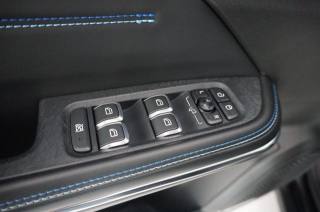 OTHERS-ANDERE OTHERS-ANDERE usata, con Tettuccio apribile