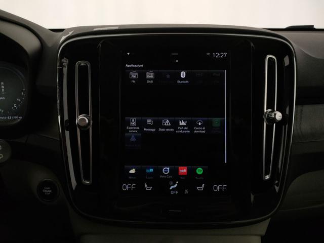 VOLVO XC40 usata, con Volante in pelle