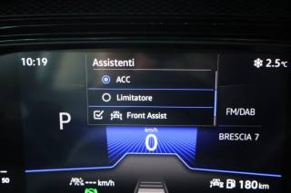 VOLKSWAGEN Taigo usata, con Riconoscimento dei segnali stradali