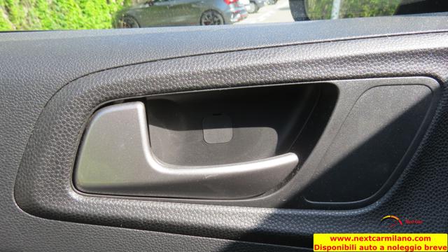 HYUNDAI i20 usata 64
