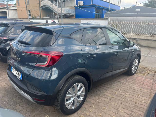 RENAULT Captur usata, con Autoradio
