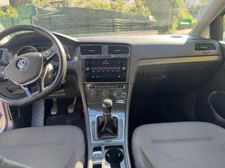 VOLKSWAGEN Golf usata, con Park Distance Control