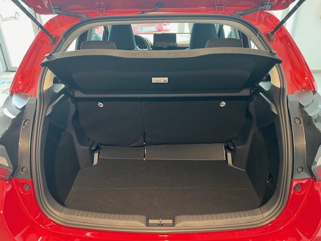MAZDA 2 usata, con USB