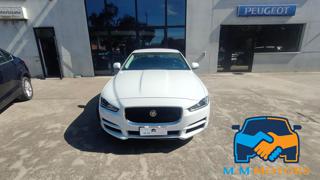 JAGUAR XE usata, con Boardcomputer