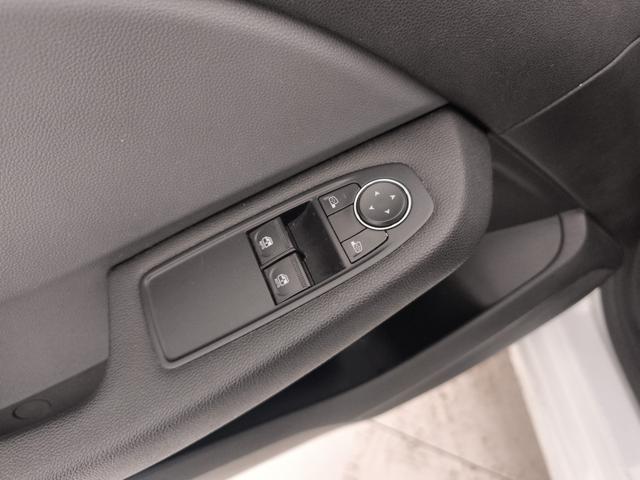RENAULT Clio usata, con Sedile posteriore sdoppiato