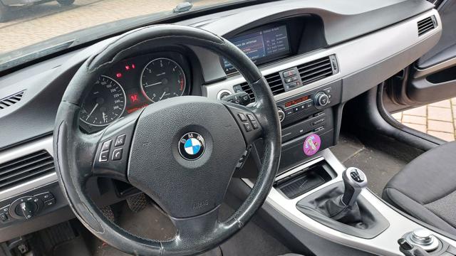BMW 320 usata, con Boardcomputer