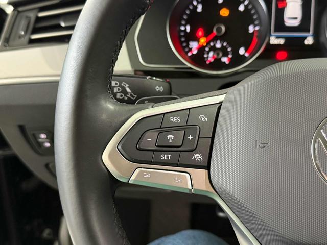VOLKSWAGEN Passat Variant usata 16