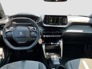 PEUGEOT 2008 usata 10