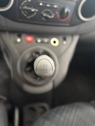 PEUGEOT Partner usata 6