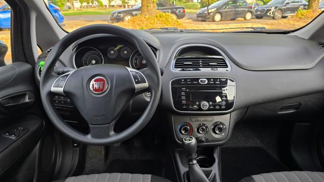 FIAT Punto usata, con Autoradio digitale