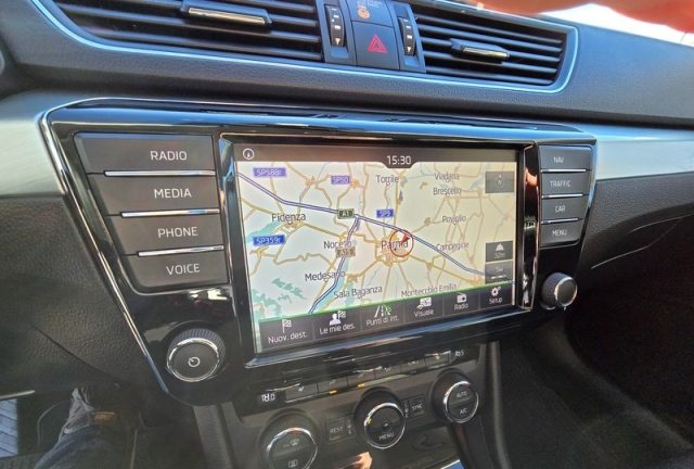 SKODA Superb usata, con ESP