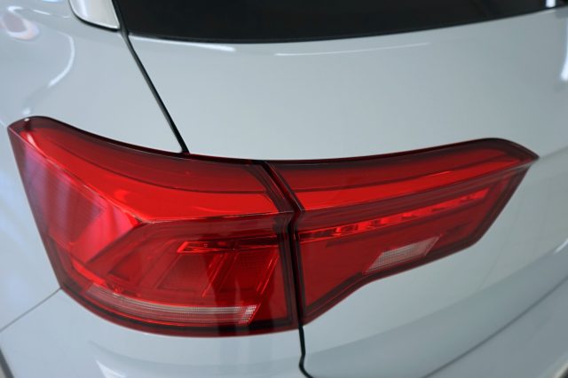 VOLKSWAGEN T-Roc usata, con Vivavoce