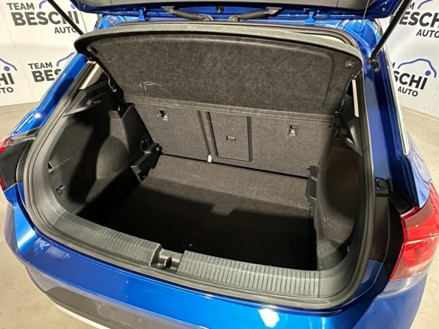 VOLKSWAGEN T-Roc usata, con Sistema di navigazione