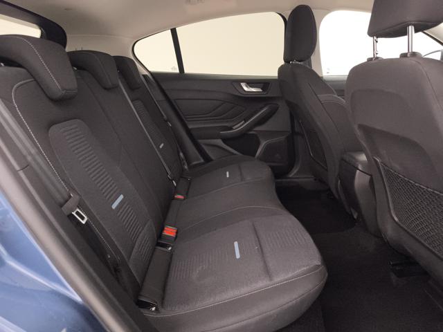 FORD Focus usata, con Sensori di parcheggio anteriori