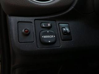 TOYOTA Yaris usata, con Airbag testa
