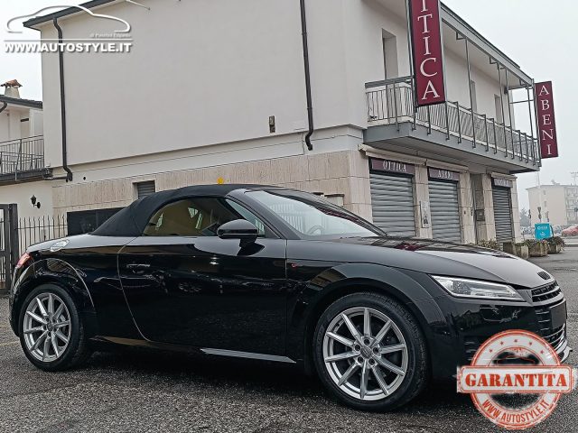 AUDI TT usata, con Volante in pelle