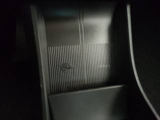 VOLVO EX30 usata, con Autoradio digitale