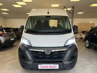 OPEL Movano usata, con Airbag