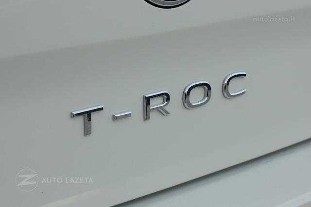 VOLKSWAGEN T-Roc usata, con USB