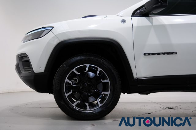 JEEP Compass usata, con Park Distance Control