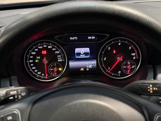 MERCEDES-BENZ A 160 usata, con Sedile posteriore sdoppiato