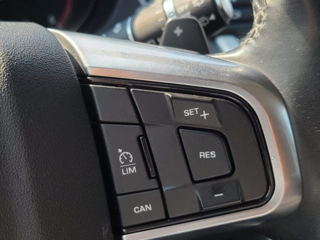 LAND ROVER Discovery Sport usata, con Bluetooth