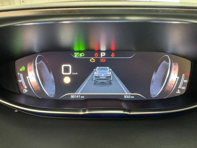 PEUGEOT 3008 usata, con Isofix