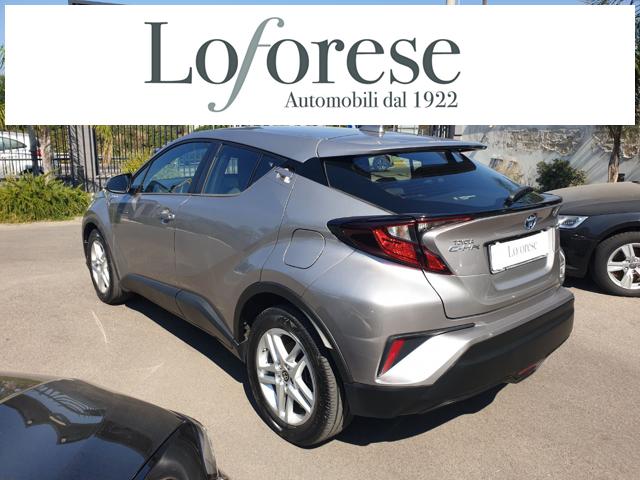 TOYOTA C-HR usata, con Autoradio