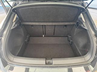VOLKSWAGEN T-Roc usata 22