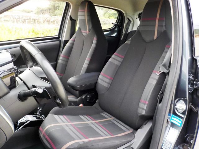 PEUGEOT 108 usata, con Specchietti laterali elettrici