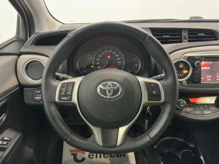 TOYOTA Yaris usata, con Cerchi in lega