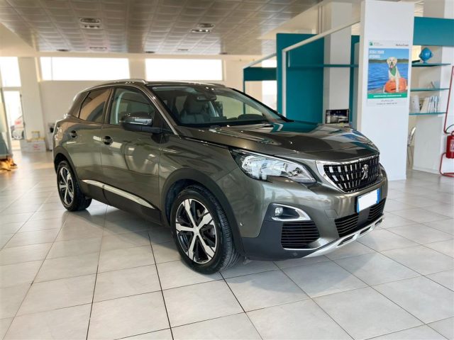 PEUGEOT 3008 usata, con Alzacristalli elettrici