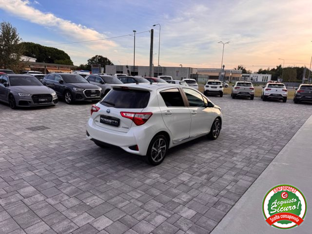 TOYOTA Yaris usata, con Alzacristalli elettrici