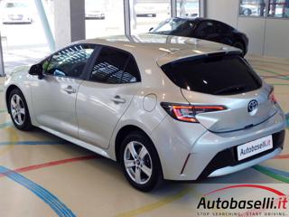 TOYOTA Corolla usata, con Luci diurne