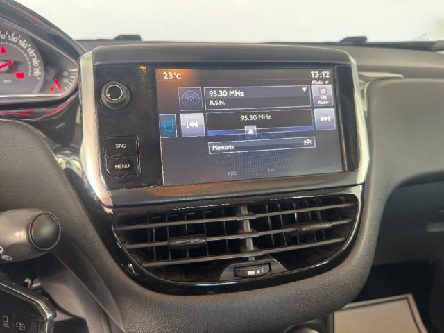 PEUGEOT 208 usata 21