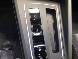 VOLKSWAGEN Golf usata, con Bracciolo