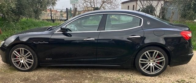 MASERATI Ghibli usata, con Climatizzatore